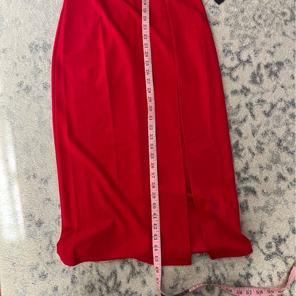 Lulu’s NWT Irresistible Silhouette Red Backless Bustier Halter Midi Dress - Picture 8 of 9